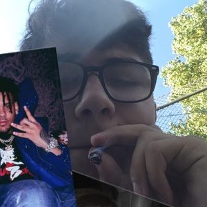 Meet your Posher, Julian